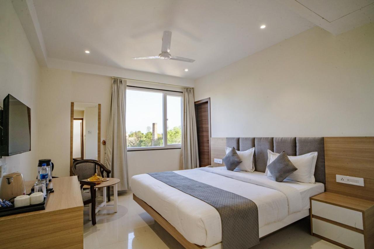 The Mangal View Residency - A Luxury Boutique Business Hotel 烏代浦 外观 照片