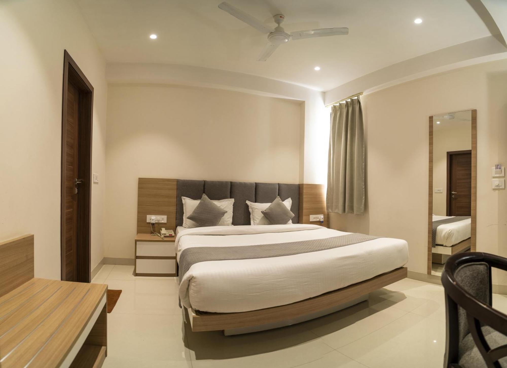 The Mangal View Residency - A Luxury Boutique Business Hotel 烏代浦 外观 照片